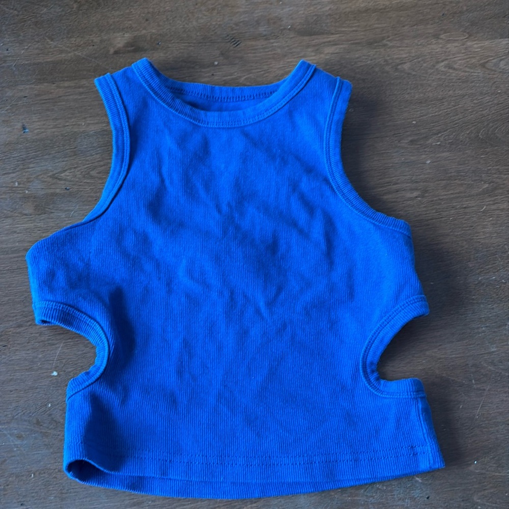 Blue top